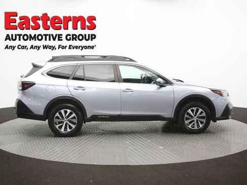Used 2022 Subaru Outback Premium AWD/4WD image 43