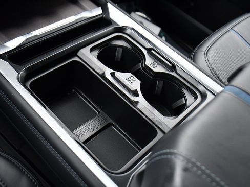 New 2026 Ford F250 Platinum image 32