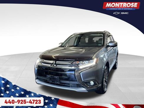Used 2017 Mitsubishi Outlander GT AWD/4WD image 34