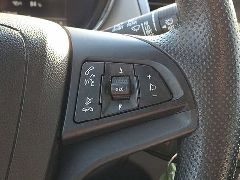 Used 2017 Chevrolet Trax LS image 24