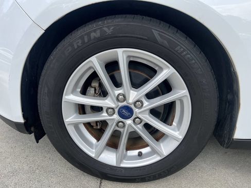 Used 2017 Ford Focus SE image 28