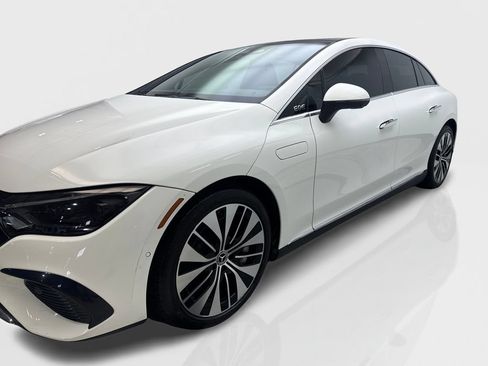 Used 2023 Mercedes-Benz EQE 350+ 4MATIC Sedan w/ Exclusive Trim Package image 11