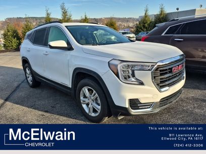 Used 2022 GMC Terrain SLE w/ Driver Convenience Package