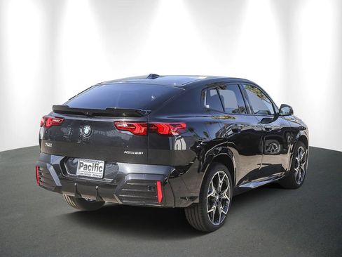 New 2026 BMW X2 xDrive28i w/ Technology Package AWD/4WD image 6