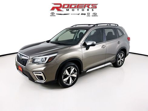 Used 2020 Subaru Forester Touring w/ Popular Package #2 AWD/4WD image 3