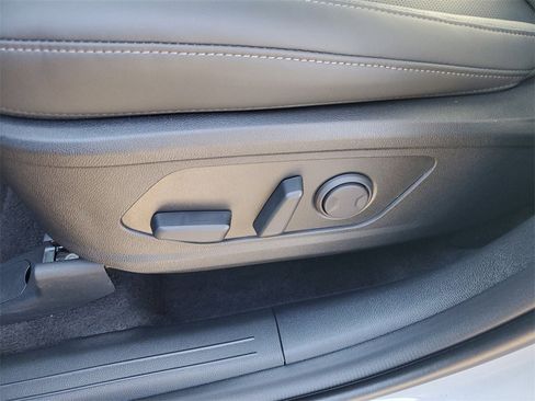 New 2026 Kia Sorento S image 7