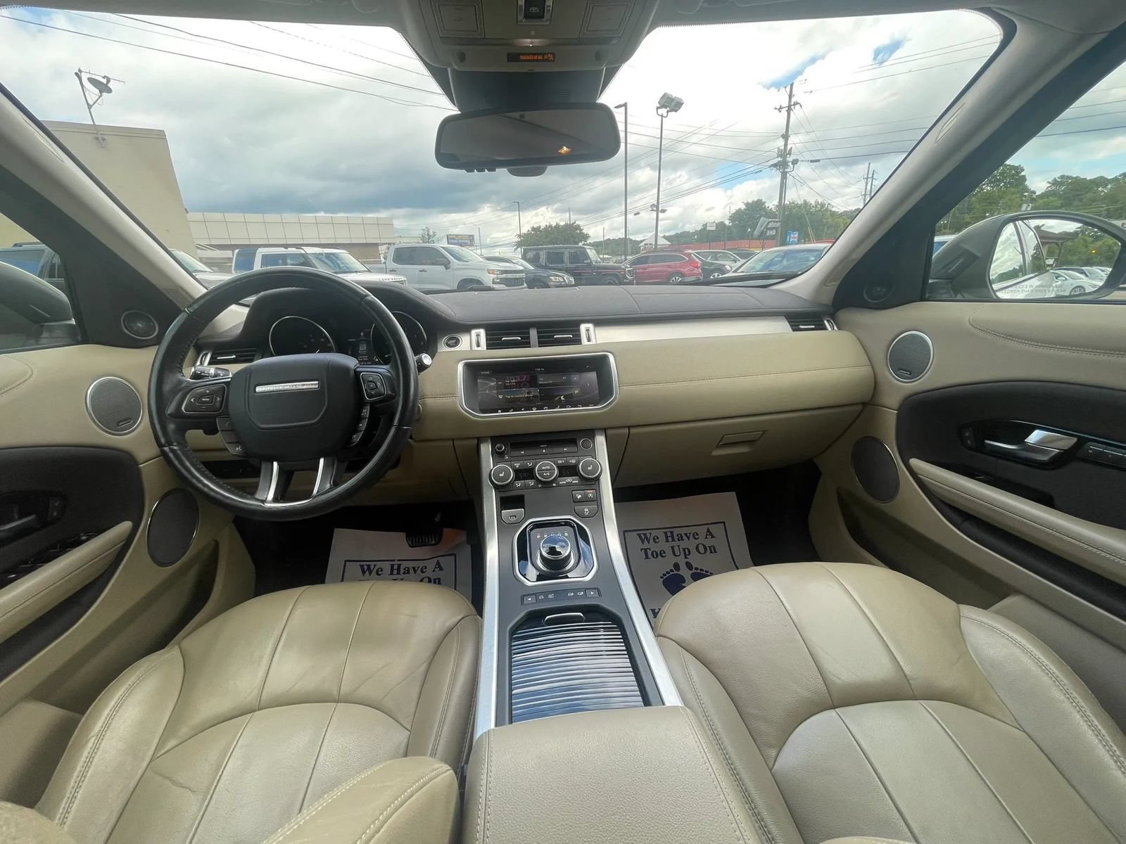 Used 2017 Land Rover Range Rover Evoque SE Premium AWD/4WD image 5