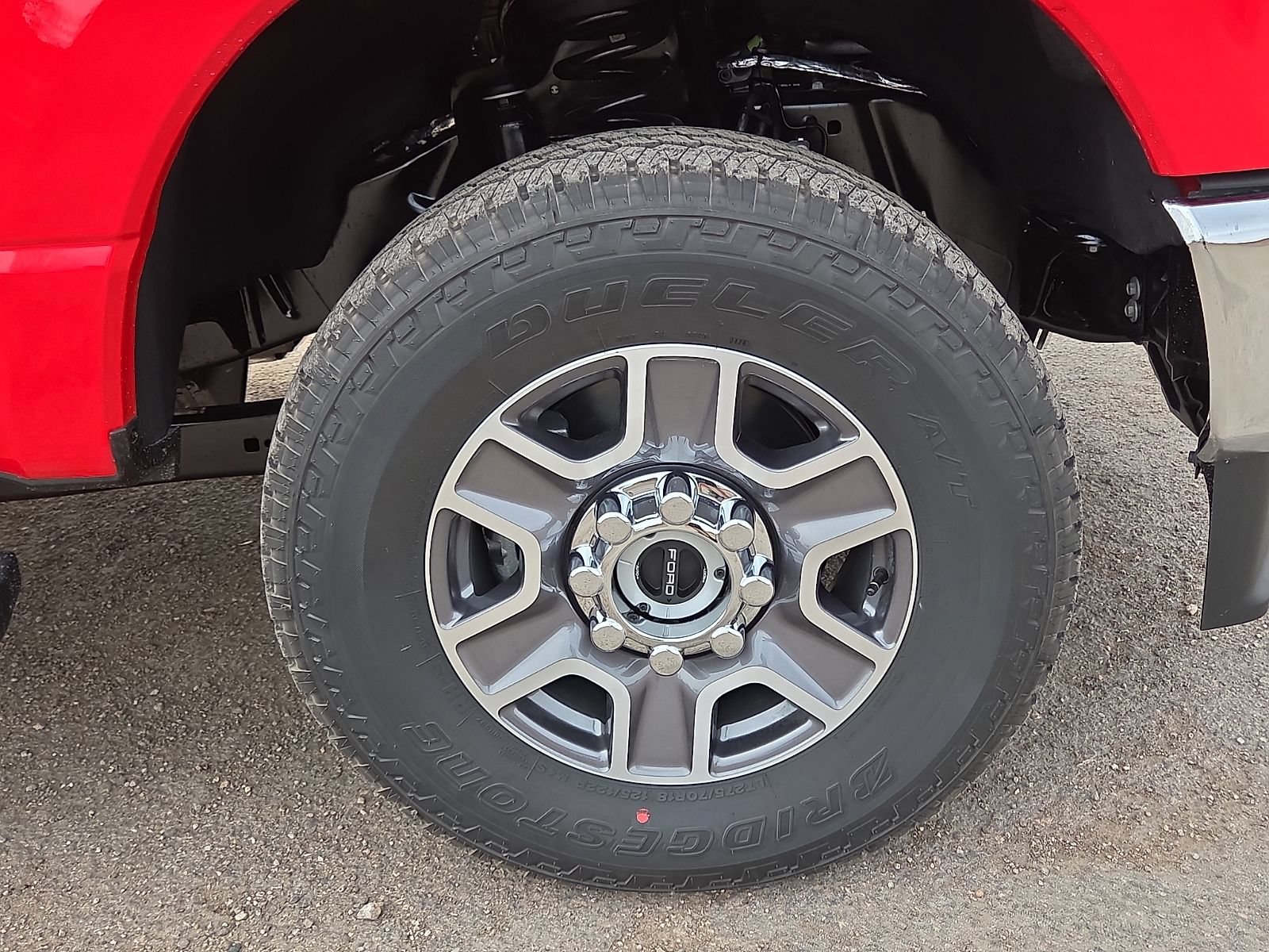 New 2026 Ford F250 Lariat w/ FX4 Off-Road Package AWD/4WD image 6
