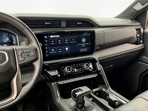 Used 2023 GMC Sierra 1500 AT4X image 6