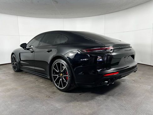Certified 2020 Porsche Panamera GTS image 3