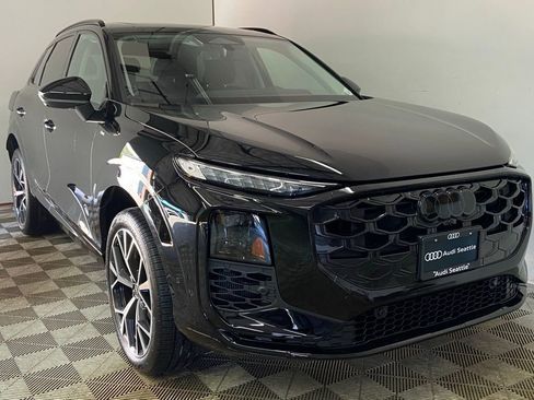 New 2026 Audi Q3 quattro 2.0T AWD/4WD image 1