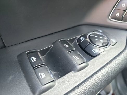 Certified 2024 Ford Expedition Limited image 12