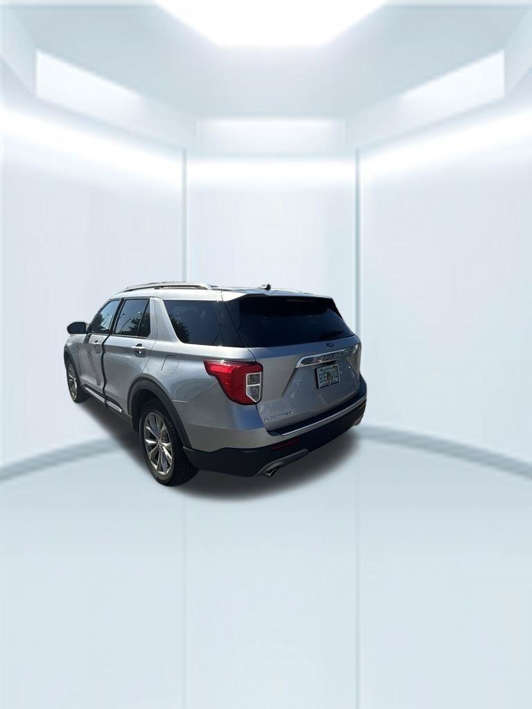 Used 2023 Ford Explorer Limited AWD/4WD image 5