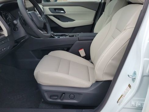 New 2026 Nissan Rogue SV AWD/4WD image 9