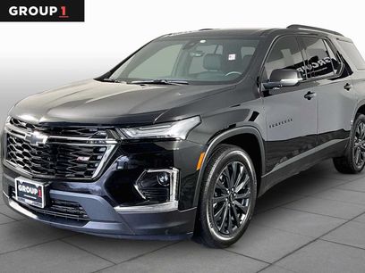 Used 2023 Chevrolet Traverse RS