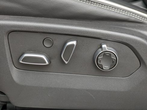 Used 2024 GMC Sierra 1500 AT4X image 21