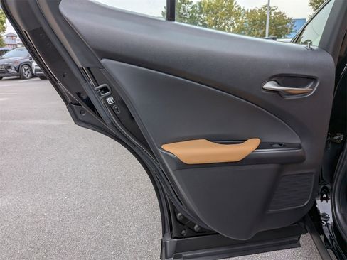 Used 2023 Lexus UX 250h FWD w/ Premium Package image 27