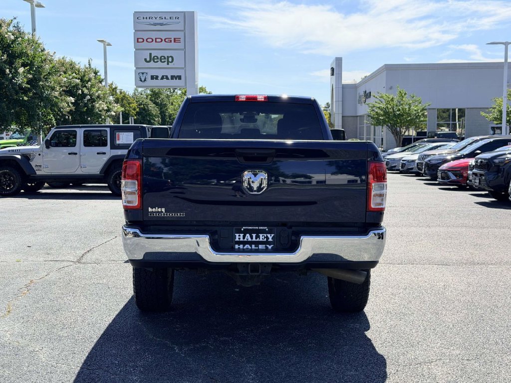 Used 2024 RAM 2500 Big Horn AWD/4WD image 3