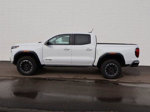 New 2026 GMC Canyon AT4 image 3