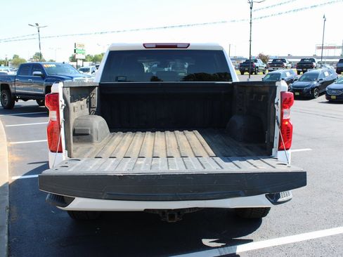 Used 2023 Chevrolet Silverado 1500 Custom w/ LPO, Dark Essentials Package AWD/4WD image 8