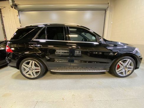 Used 2014 Mercedes-Benz ML 63 AMG 4MATIC image 15