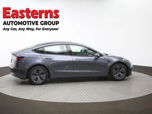 Used 2023 Tesla Model 3 Standard Range image 43