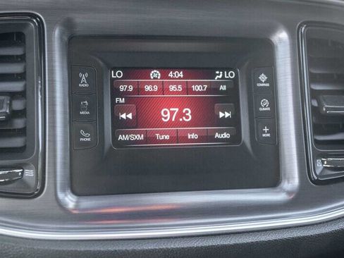 Used 2016 Dodge Challenger SXT RWD image 13