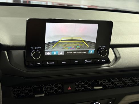 Used 2024 Honda Accord EX image 19