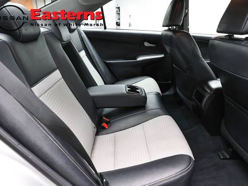 Used 2014 Toyota Camry SE FWD image 22