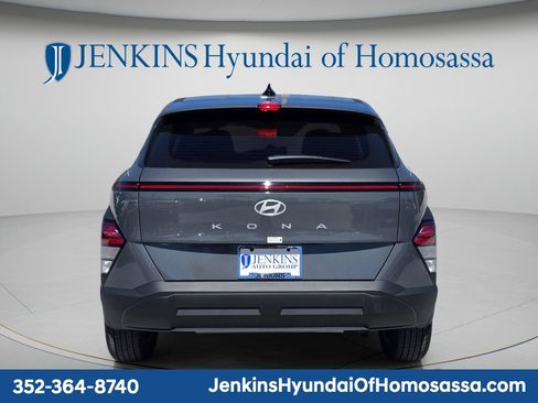 New 2026 Hyundai Kona SE FWD image 5
