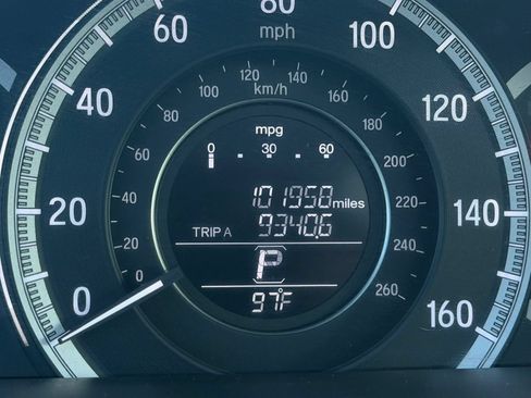 Used 2017 Honda Accord EX image 16