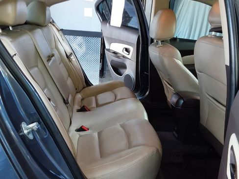 Used 2013 Chevrolet Cruze LT w/ Enhanced Safety Package FWD image 21