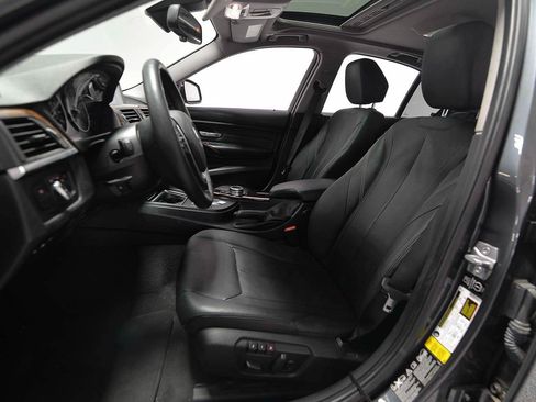 Used 2014 BMW 328i xDrive Sedan AWD/4WD image 9