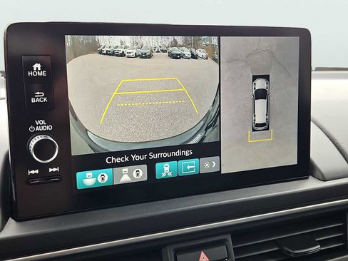 Certified 2023 Honda Pilot Elite image 9