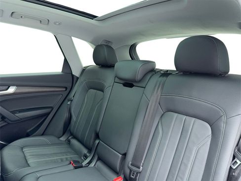 Used 2022 Audi Q5 2.0T Premium image 40