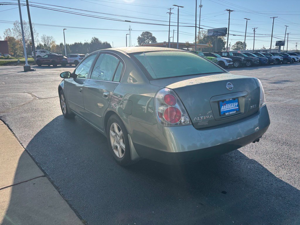 Used 2005 Nissan Altima 2.5 S w/ (G01) Convenience Plus Pkg FWD image 7