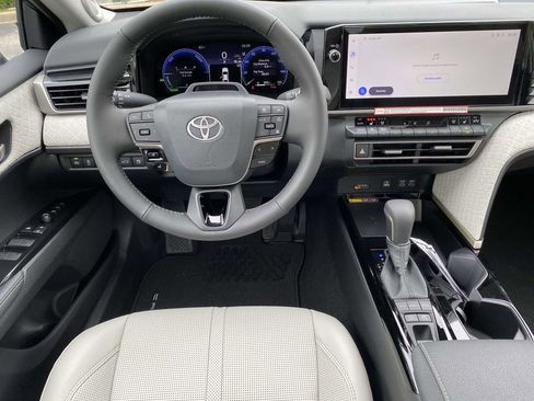 New 2026 Toyota Camry XLE AWD/4WD image 10
