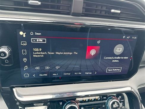 Used 2024 GMC Sierra 1500 AT4X image 16