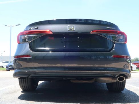 Used 2024 Honda Civic Sport image 10