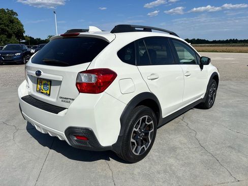 Used 2016 Subaru Crosstrek 2.0i Limited AWD/4WD image 4