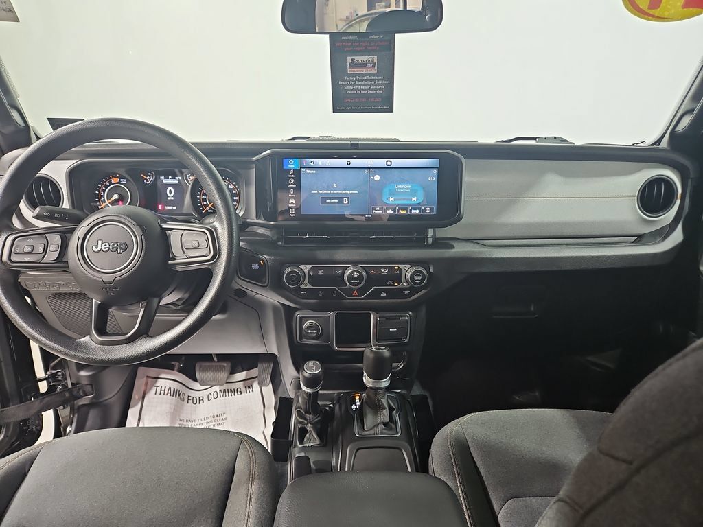 Used 2024 Jeep Wrangler Sport AWD/4WD image 13