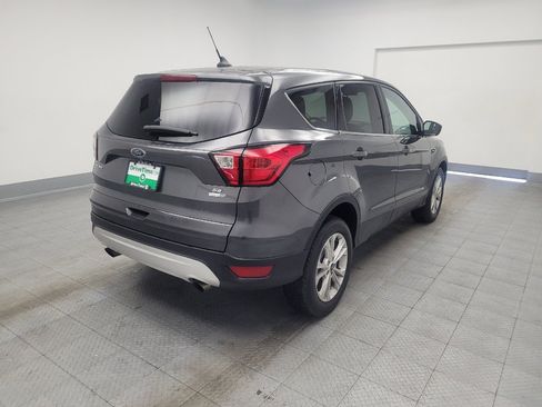 Used 2019 Ford Escape SE AWD/4WD image 9