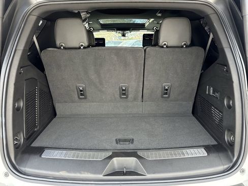 Used 2022 Chevrolet Tahoe High Country image 29