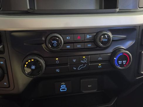 Used 2026 Ford F250 XL w/ STX Appearance Package AWD/4WD image 23