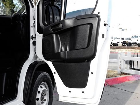 Used 2023 RAM ProMaster 2500 image 40