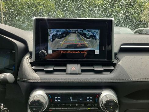 Used 2024 Toyota RAV4 LE image 21