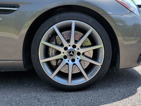 Used 2017 Mercedes-Benz SLC 43 AMG image 16