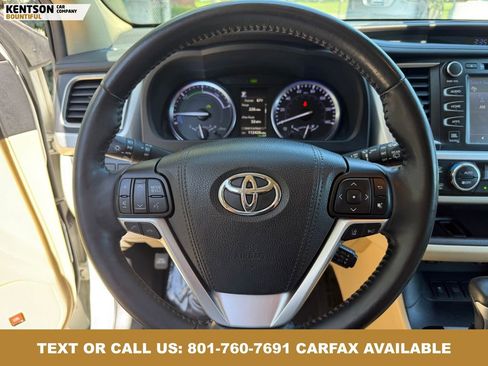 Used 2019 Toyota Highlander Limited Platinum AWD/4WD image 17