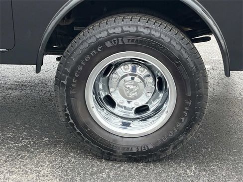 Used 2023 RAM 3500 Big Horn w/ Level 1 Equipment Group image 11