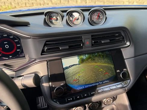 Used 2025 Nissan Z Performance w/ Floor Mat Package RWD image 19